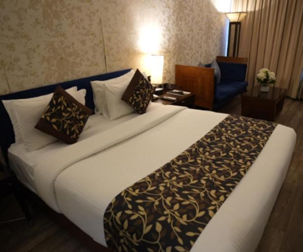 The Galgotias Hotel Gurugram Gurgaon Exterior foto